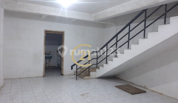 Ruko 3,5 Lantai Jl.Pangeran Jayakarta