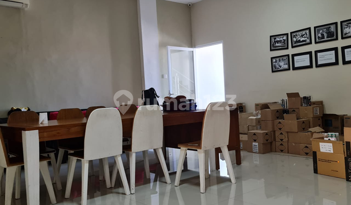 Nice Shophouse + Warehouse 4 lt Muding Indah Kerobokan Bali Nice Shophouse + Warehouse 4 lt Muding Indah Kerobokan Bali