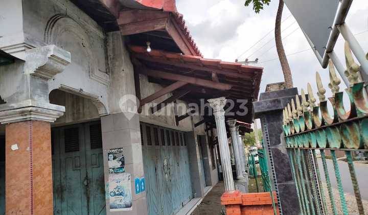 Ruko lokasi strategis pinggir jalan plumbon Ruko lokasi strategis pinggir jalan plumbon