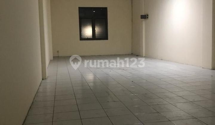 Strategic Shop House on the side of the Main Road Soleh Iskandar Bogor 2