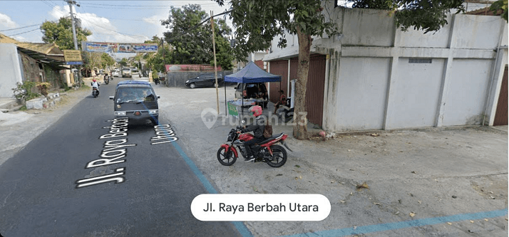 Showroom Mobil Strategis 2,2M Nego Jl Raya Berbah Utara Jogja Jawa Tengah 1