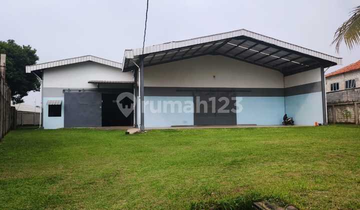 Gudang bagus siap pakai dipinggir jalan utama Gudang bagus siap pakai dipinggir jalan utama