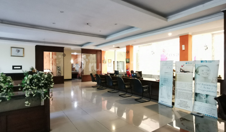 Gedung 3 Lantai Siap Pakai di Mainroad Jl Supratman Kota Bandung