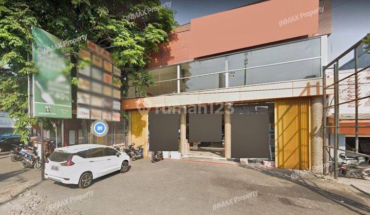 TEMPAT USAHA PREMIUM LETJEN SUTOYO MALANG,JALAN POROS 1