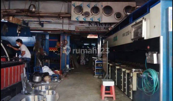 Ruko 3 lantai di Karang Anyar Jakarta Pusat 2