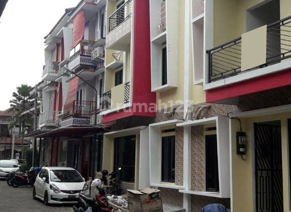 Ruko Kost di kawasan Sukarno Hatta Malang GMK00283 2