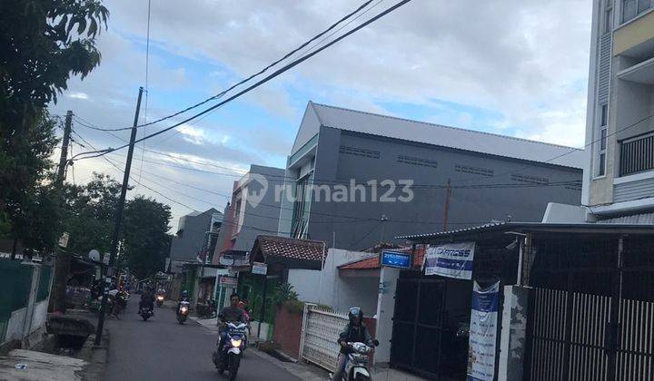 Ruko di Jalan Utama Cengkareng Lokasi Strategis, Siap Pakai 2