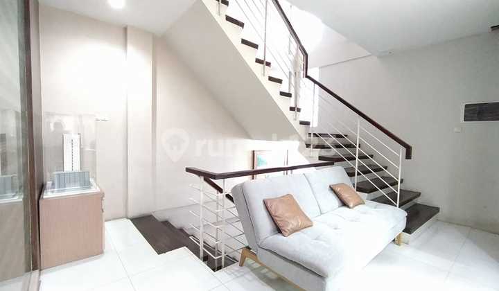 Ruko dijual daerah Ketintang Dekat ******** cocok untuk Kantor, Resto, klinik, minimarket