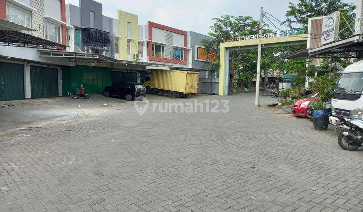 Ruko 2,5 lantai, bagus di Poris Residence 2