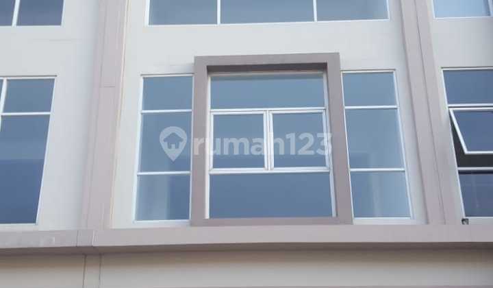 For Rent Puncak Dharmahusada Shop House, New Building, Price Reduced For Rent Puncak Dharmahusada Shop House, New Building, Price Reduced