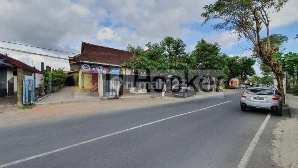 Bangunan Luas Ex Toko Bangunan Area Seminyak Umalas 2