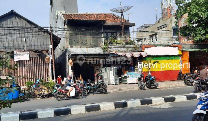 Ruko di Jembatan Lima pinggir jalan 2