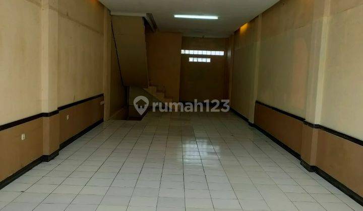 Ruko dipinggir Jalan Raya Kalimalang 2