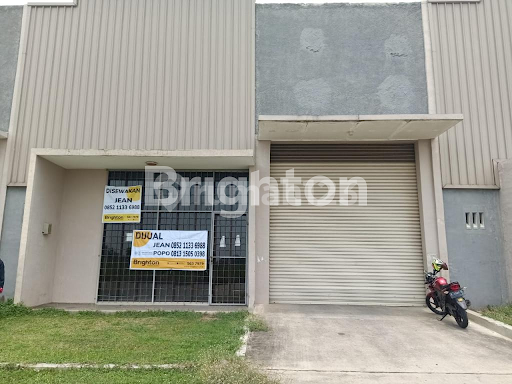 GUDANG STRATEGIS MENUJU BANDARA SOEKARNO HATTA KAWASAN PERGUDANGAN DI TELUK NAGA TANGERANG