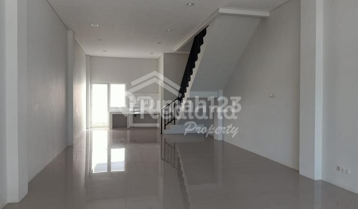 Ruko in Ivy Park Bsb, Mijen Semarang (NC 2979) 2