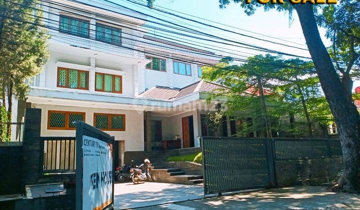 Murah Rumah Mewah 3,5 Lantai Lokasi Premium di Dago, Bandung