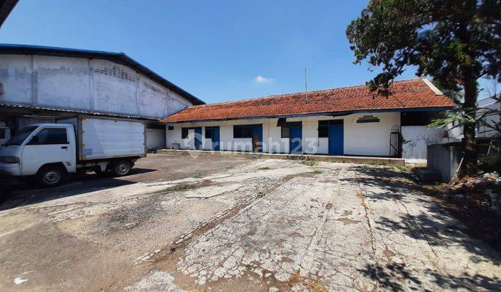 Gudang Produktif Area Industri Jln. Mohammad Toha Bandung 1