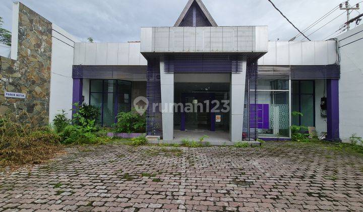 Ruang usaha dan kantor strategis jalan Slamet Riyadi Solo 1