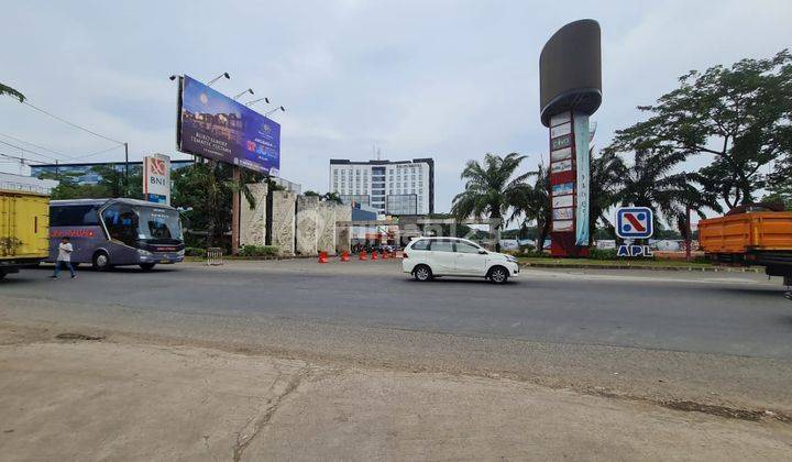 Lokasi Strategis, Dijual Cepat Gudang dan Perkantoran di Karawang Barat 2