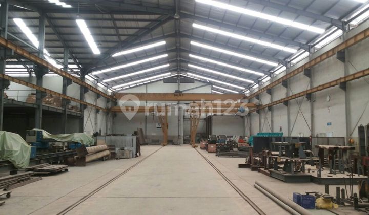 Pabrik Alat Berat di Kawasan Industri MM2100 2