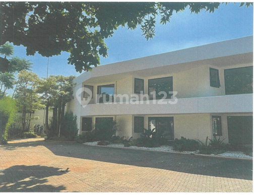 Bangunan Kantor Kebayoran Baru Area Senayan Dan Simprug Golf 