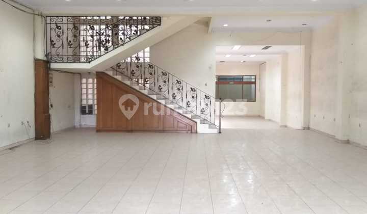 Mainroad Cicendo Shop House 2