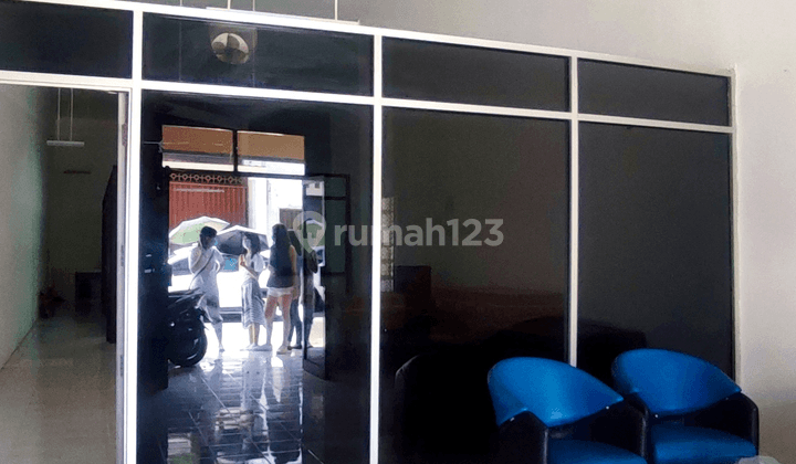 Ruko Pecinan tengah kota Semarang cocok untuk kantor 2