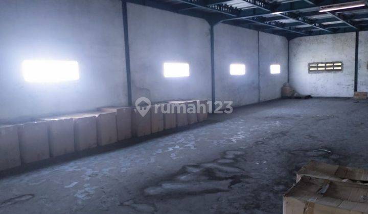 Gudang Kawasan Industri Pulogadung, Jalan Pulo Buaran, Jatinegara Jakarta Timur 2