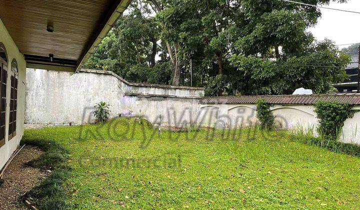 Rumah Vintage Hitung Tanah Hegarmanah Bandung Luas 1090m Perumahan Elit 2