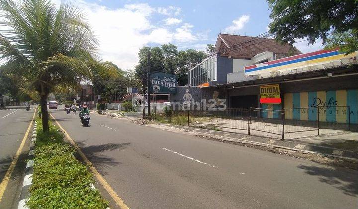 CEPAT! Ruang Usaha dan GOR Futsal Strategis di Pusat Kota Cianjur  2