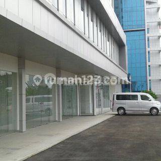 Ruko di MT Haryono, bagian dari kompleks apartemen Signature Park Grande. 1