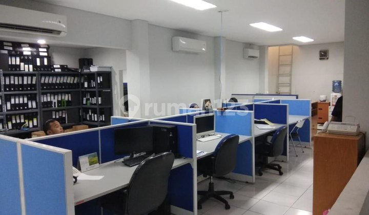 DIJUAL CEPAT,RUANG USAHA DI JL KH WAHID HASYIM,JAKARTA PUSAT 1
