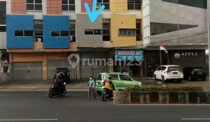 Ruko sewa jln gajah mada