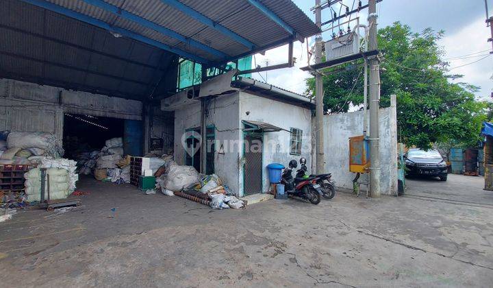 Jual Gudang Waru Ada Mess Karyawan akses truck 2