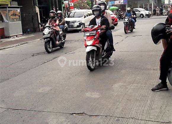 RUKO  STRATEGIS  DI JALAN UTAMA KEBON BAWANG TANJUNG PRIOKSEMPER, CILINCING JAKARTA UTARA 2