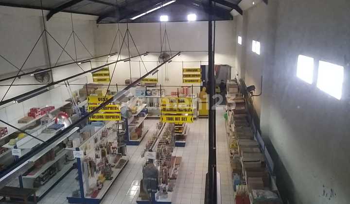 Strategic Collaborative Shophouse with Minimalist Prices Gatsu Denpasar Bali Strategic Collaborative Shophouse with Minimalist Prices Gatsu Denpasar Bali