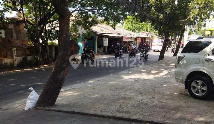 Ruko di Jalan Kosambi Raya Jakarta Barat