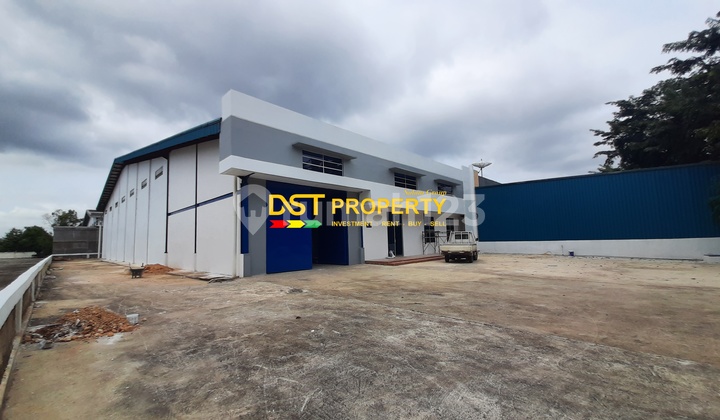 Gudang LT 2.200m² LB 1.300m²