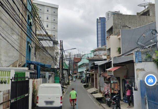 Tanah ada Bangunan lama di Pasar Baru Cocok utk Bangun Kost 2