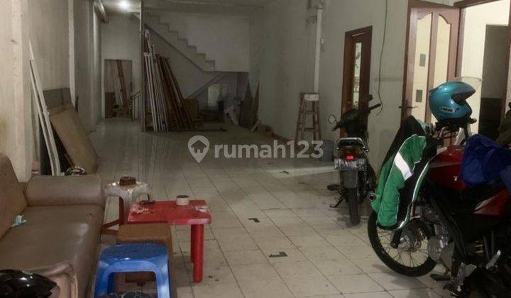 Ruko 3 lantai di Mangga Besar raya lokasi strategis  2