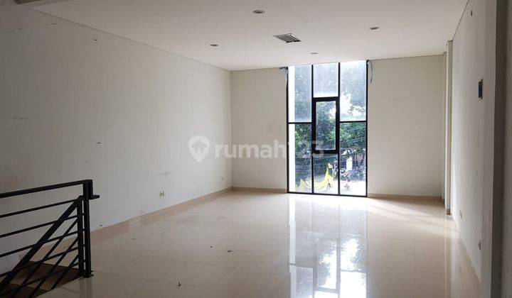 Ruko Sayap Setrasari Mainroad Bandung Dijual  1