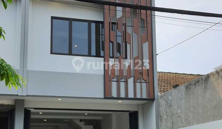 RUKO BARU 2 LANTAI DI SEMOLOWARU SURABAYA RUKO BARU 2 LANTAI DI SEMOLOWARU SURABAYA