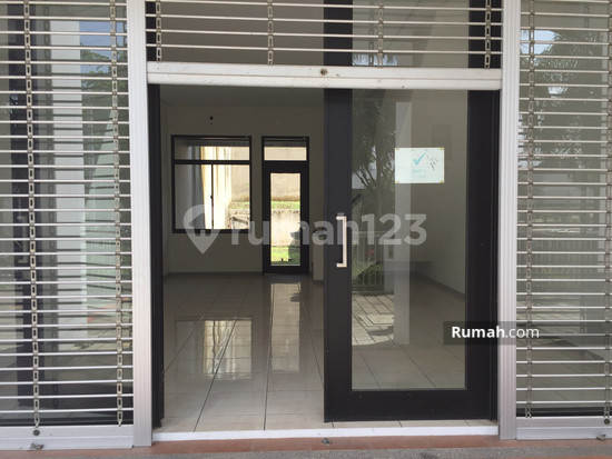 Disewakan Ruko 2,5 Lantai Strategis di KBP