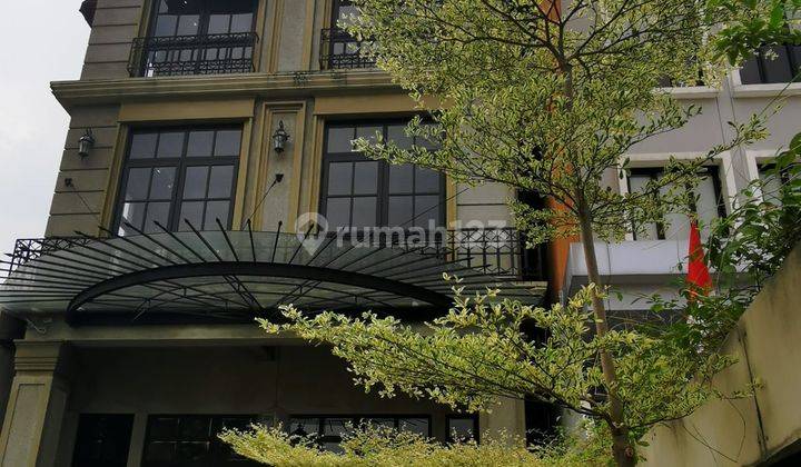 RUKO GANDENG SPEK GEDUNG ADA LIFT 2