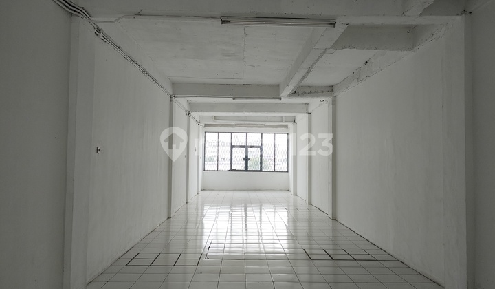 ruang tamu dijual cepat ruko gandeng pluit