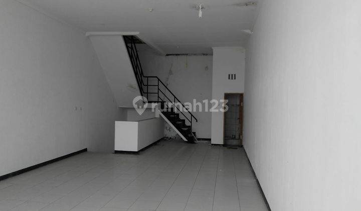 Ruko 3 Lantai Lokasi Strategis Termurah Dibawah Harga Pasar 2