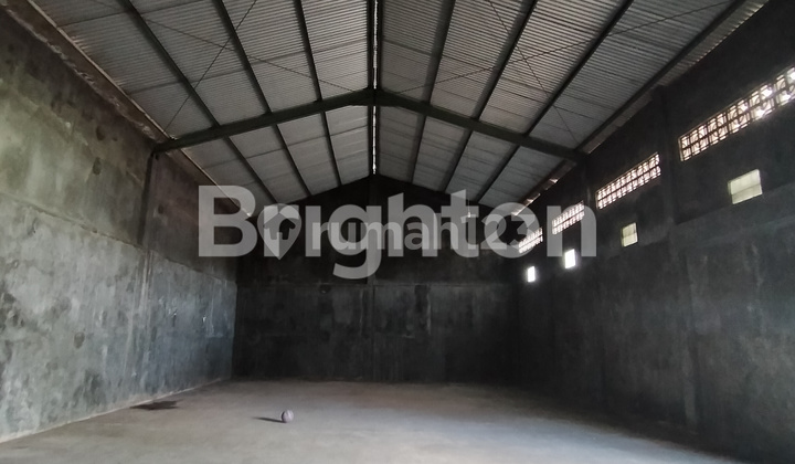 Cheap Warehouse in Madiun City Cheap Warehouse in Madiun City