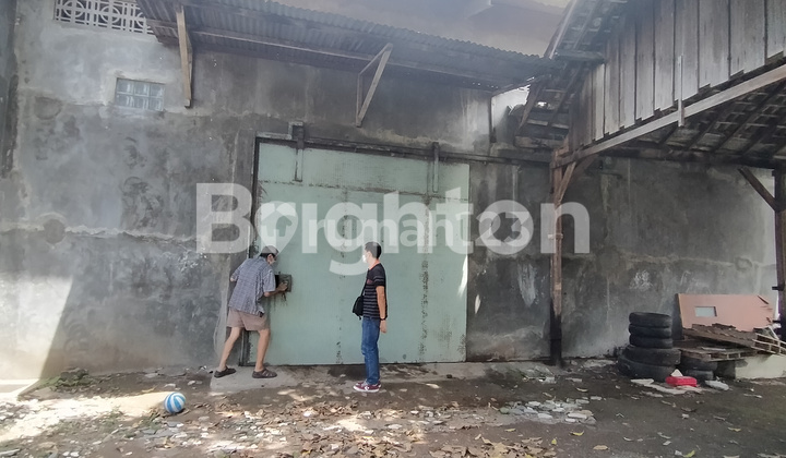 Cheap Warehouse in Madiun City Cheap Warehouse in Madiun City