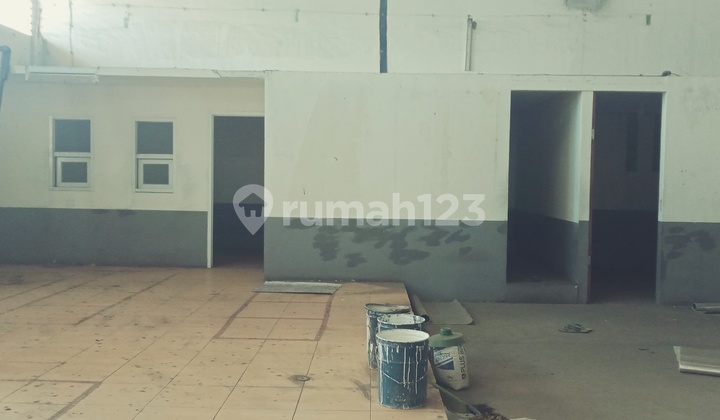 Ready-to-use warehouse on the side of the national road.