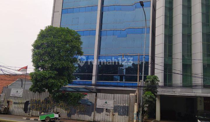 Dijual Gedung Kantor di Tebet Jakarta Selatan